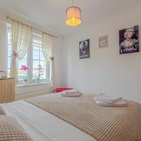 Opera Apart Apartment Brasov