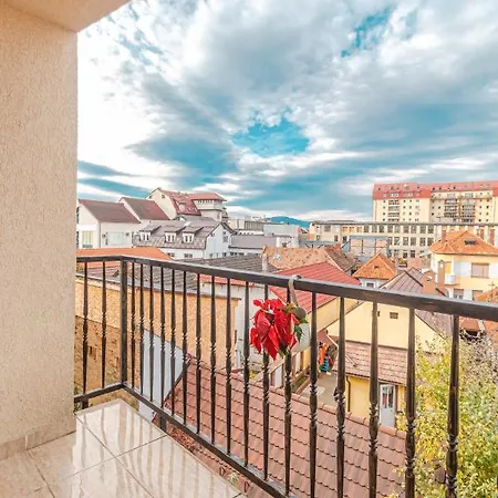 Opera Apart Apartment *